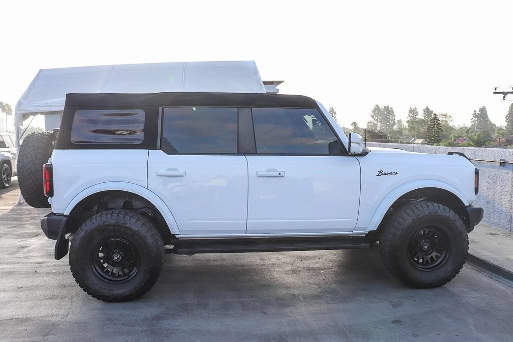 Used 2024 Ford Bronco Outer Banks AWD/4WD image 13