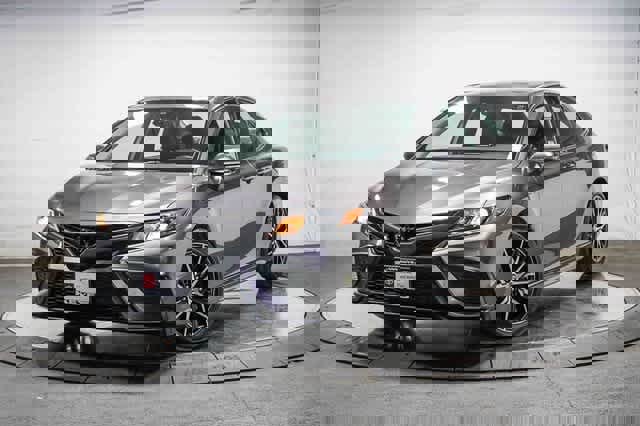 Used 2023 Toyota Camry SE