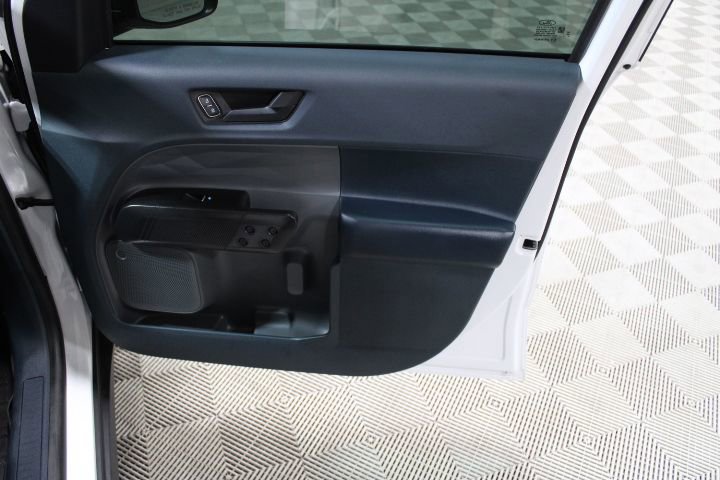 Used 2025 Ford Maverick XLT w/ Equipment Group 301A image 23