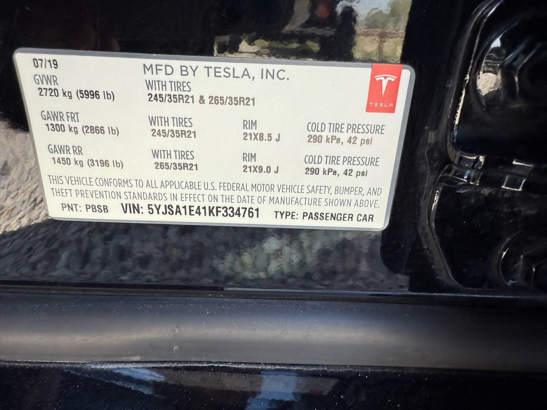 Used 2019 Tesla Model S Performance AWD/4WD image 37