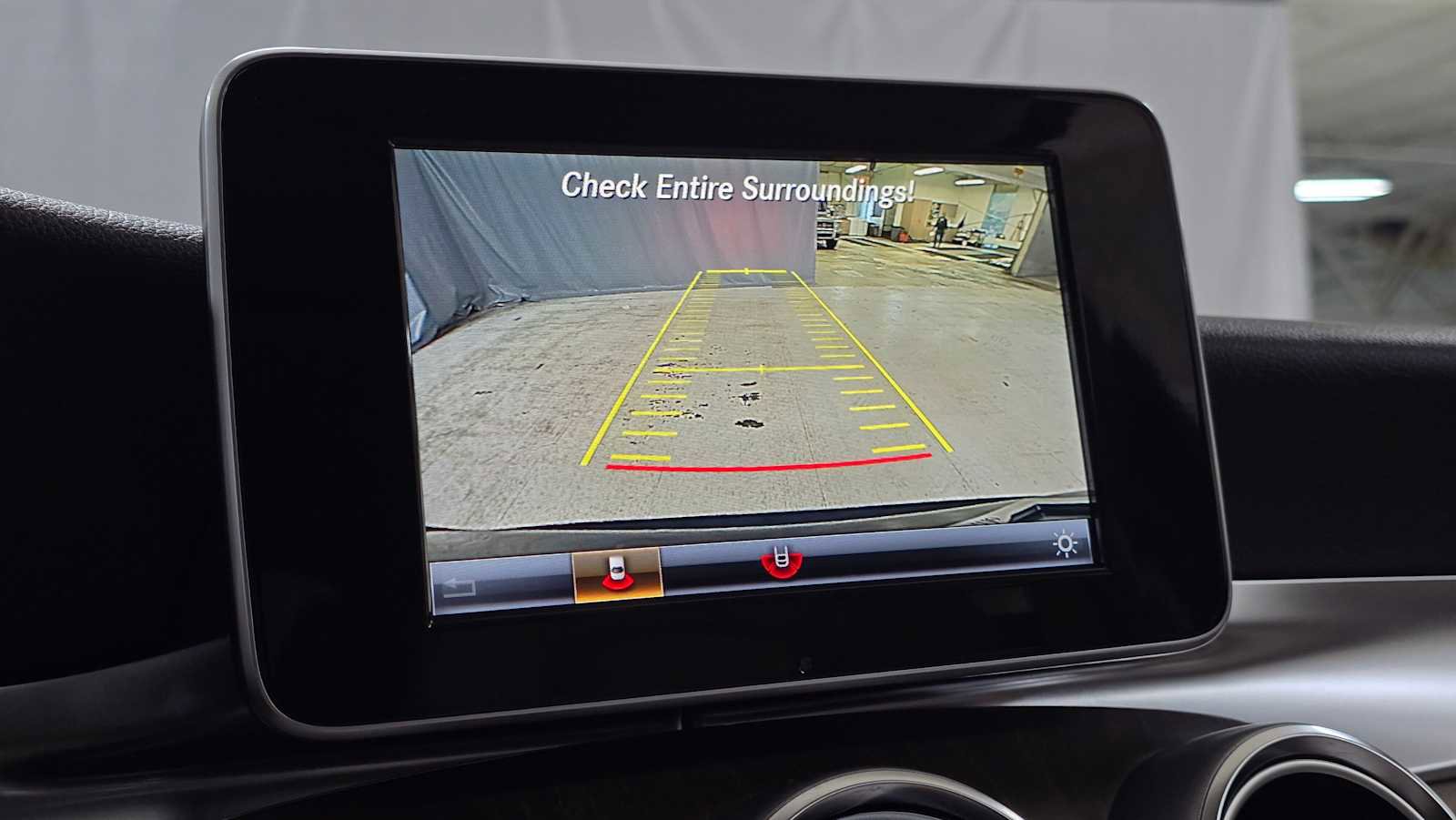 Used 2019 Mercedes-Benz GLC 300 4MATIC image 30