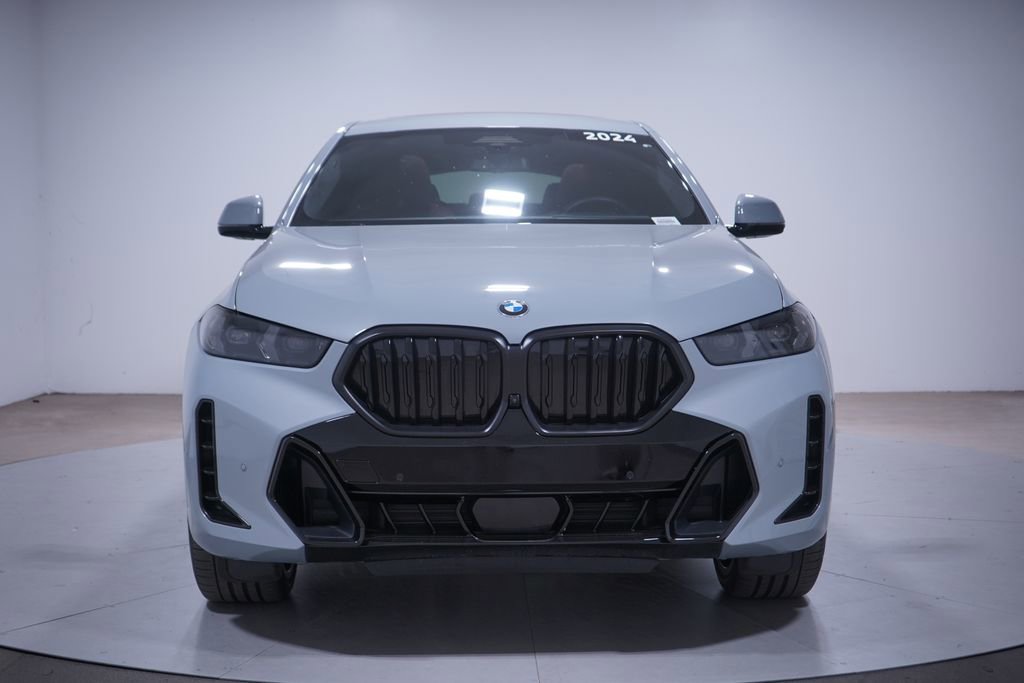Used 2024 BMW X6 xDrive40i w/ Executive Package image 4