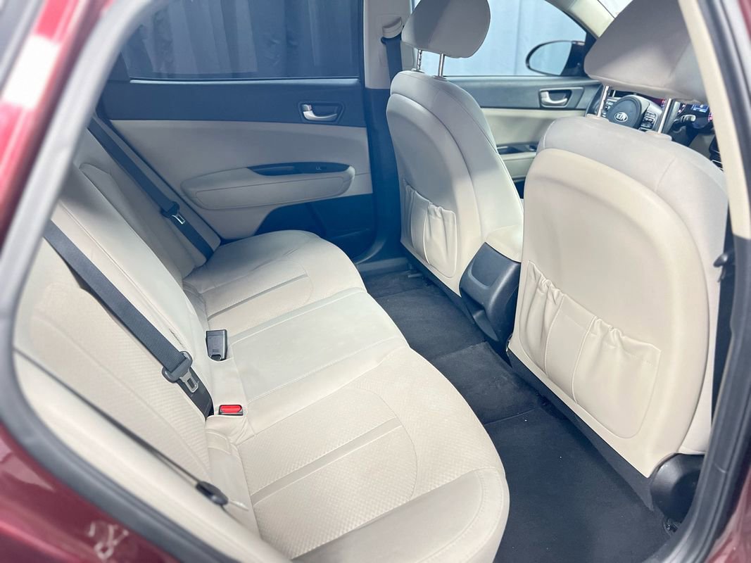 Used 2018 Kia Optima LX image 23