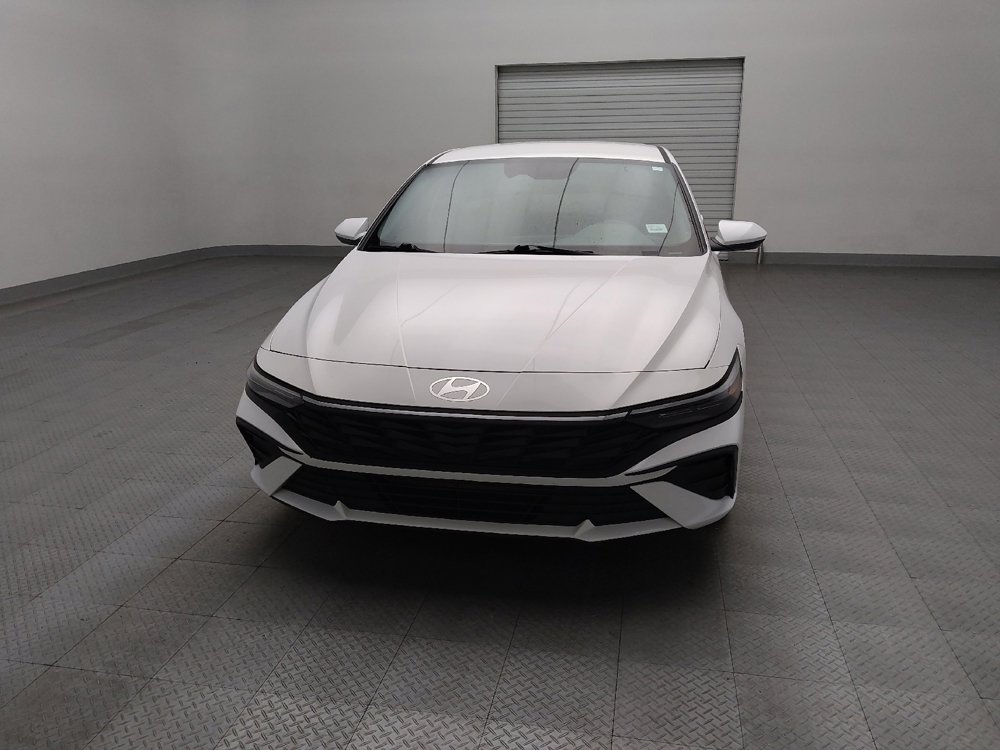 Used 2024 Hyundai Elantra SEL image 15