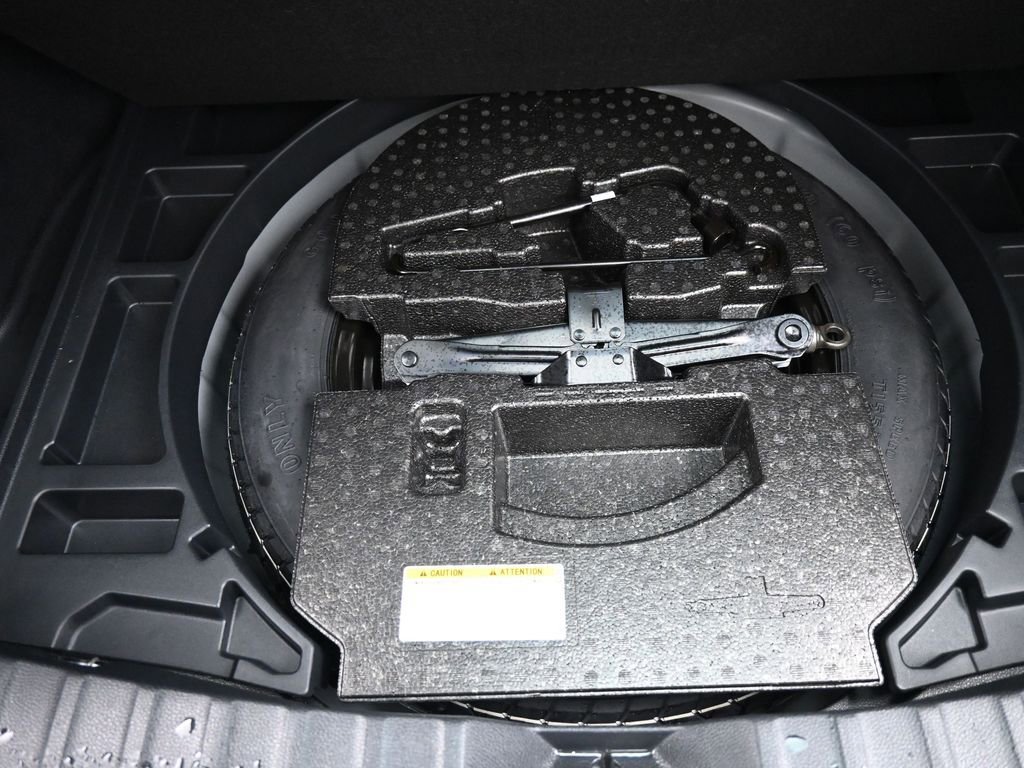 Certified 2025 Toyota Corolla Cross L image 22