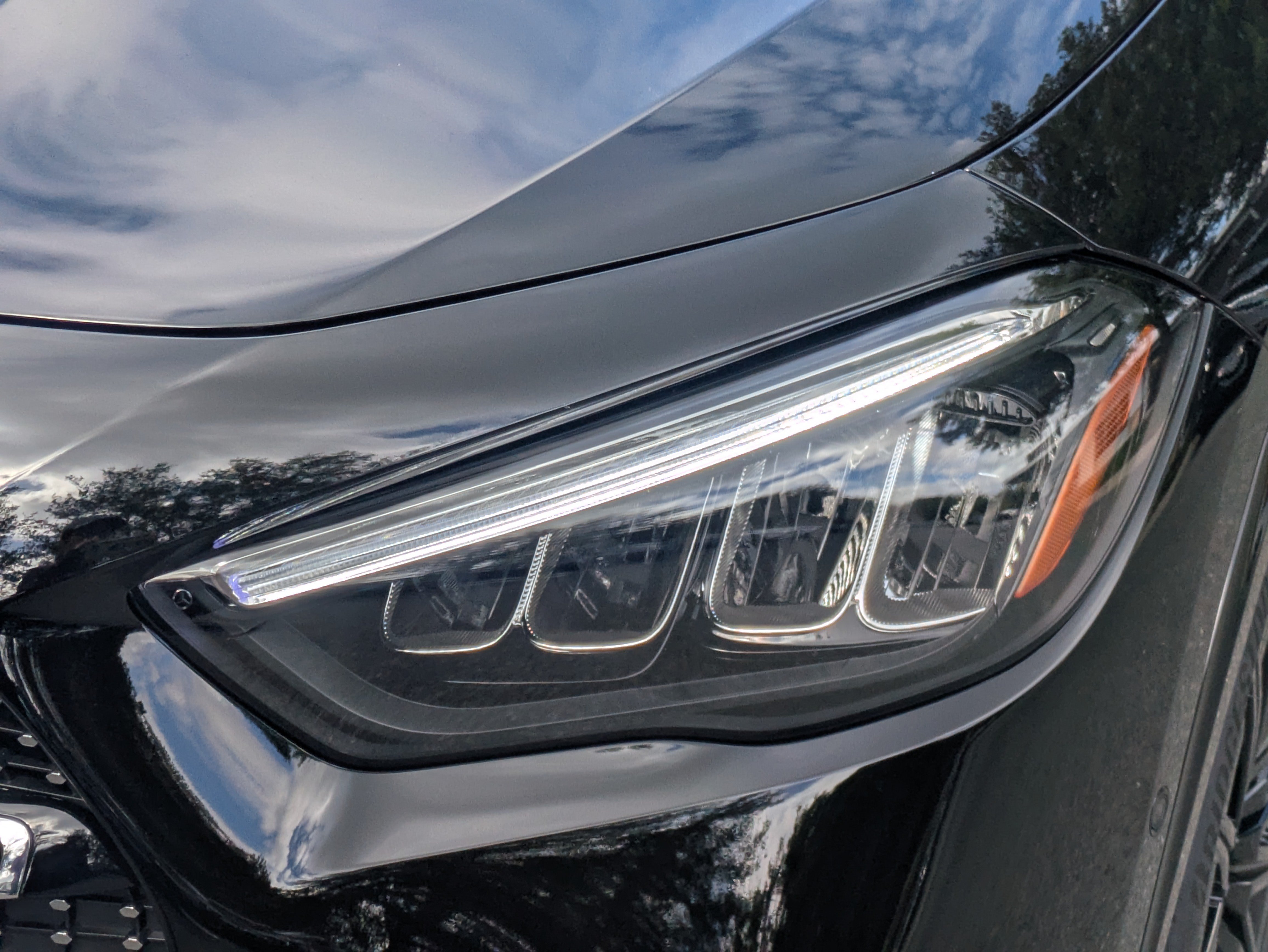 New 2026 Mercedes-Benz GLA 250 4MATIC image 9