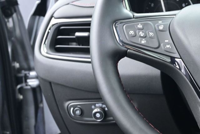 Used 2023 Chevrolet Equinox RS w/ RS Leather Package FWD image 28