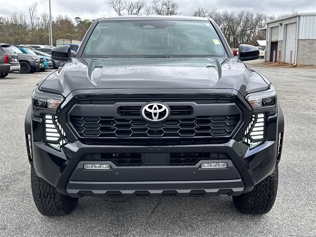 Used 2024 Toyota Tacoma TRD Off-Road image 8