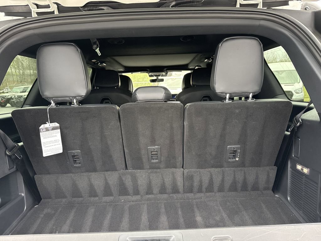 Used 2025 Lincoln Navigator Reserve w/ Jet Appearance Package image 18