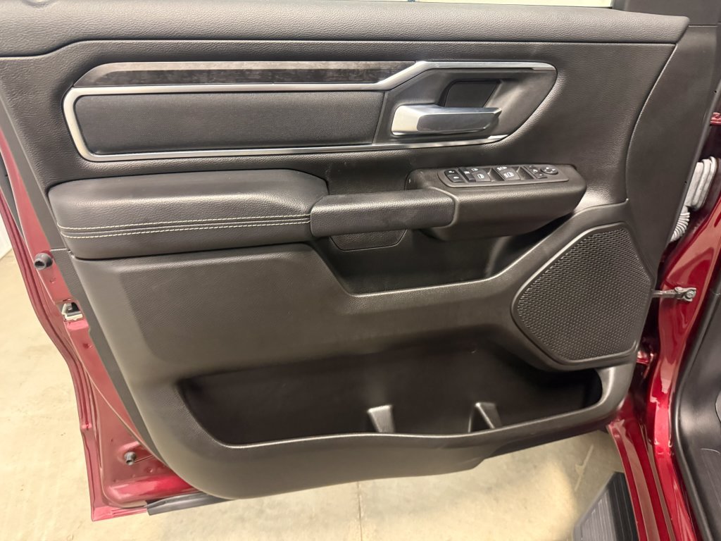Used 2024 RAM 1500 Big Horn AWD/4WD image 21
