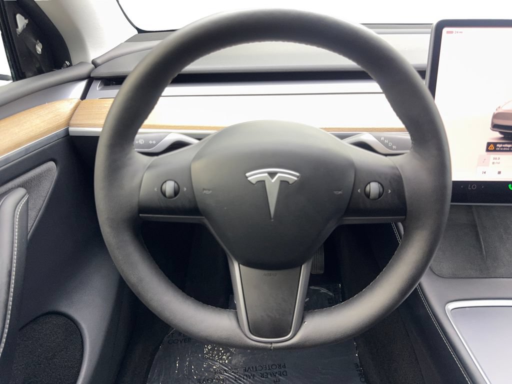 Used 2023 Tesla Model Y Long Range AWD/4WD image 55