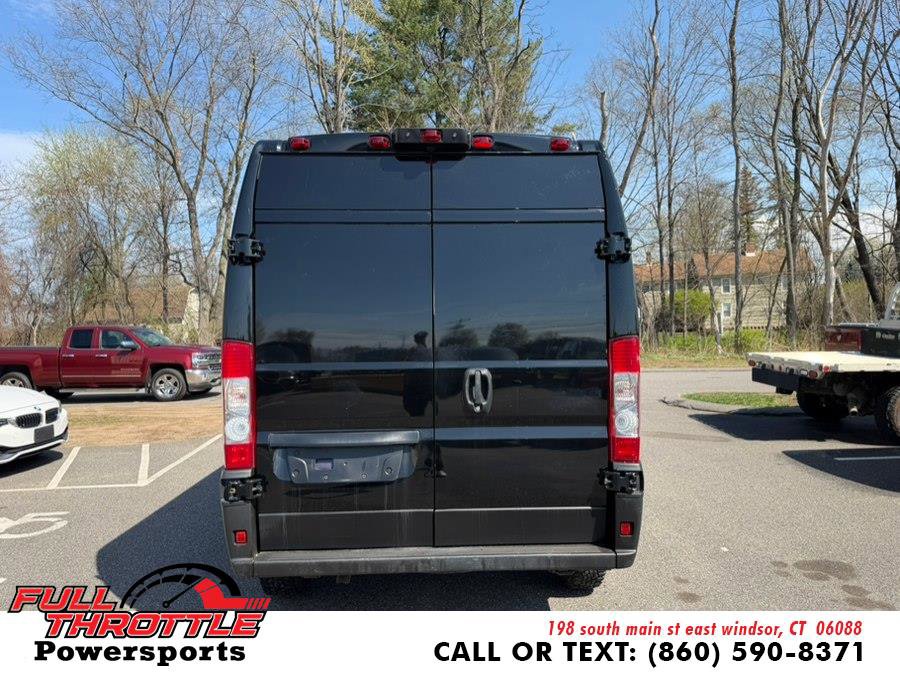 Used 2021 RAM ProMaster 2500 w/ Convenience Group FWD image 8
