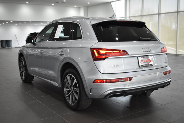 Used 2023 Audi Q5 2.0T Premium Plus w/ Premium Plus Package image 9