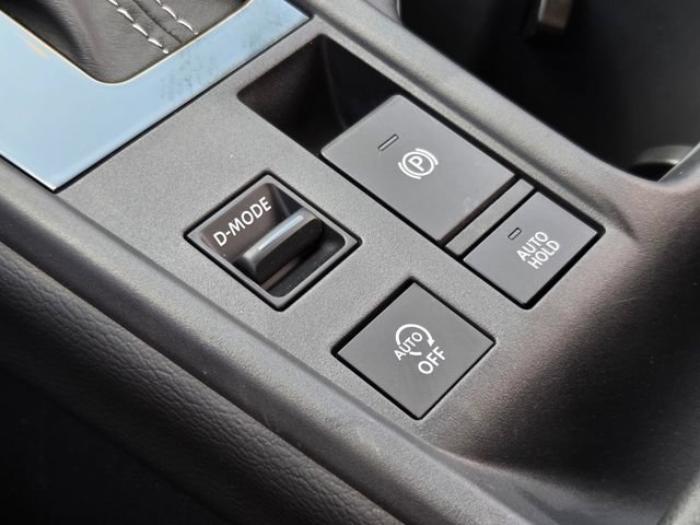 New 2026 Nissan Sentra SV w/ SV Convenience Package FWD image 20