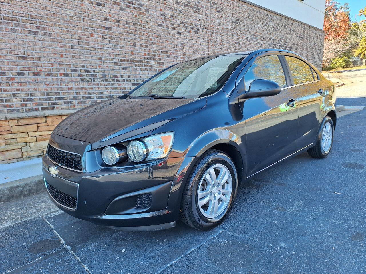 Used 2015 Chevrolet Sonic LT