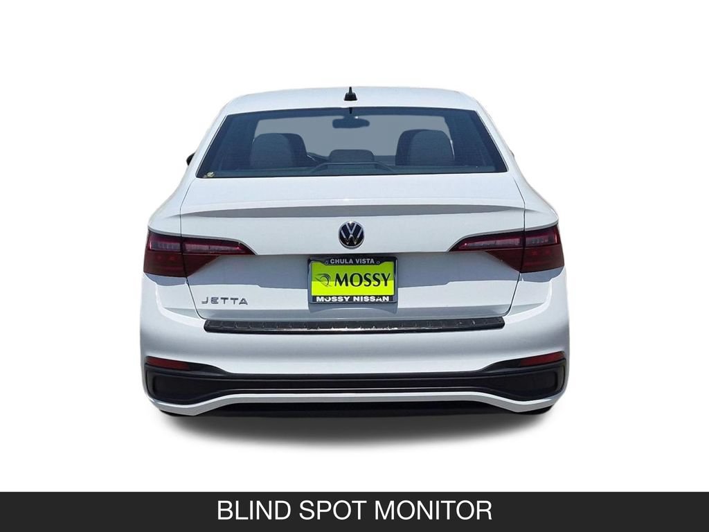 Used 2024 Volkswagen Jetta Sport FWD image 8