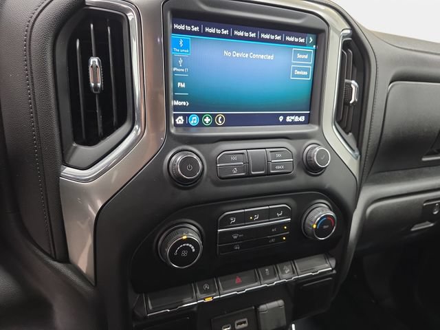 Used 2019 Chevrolet Silverado 1500 LT AWD/4WD image 19
