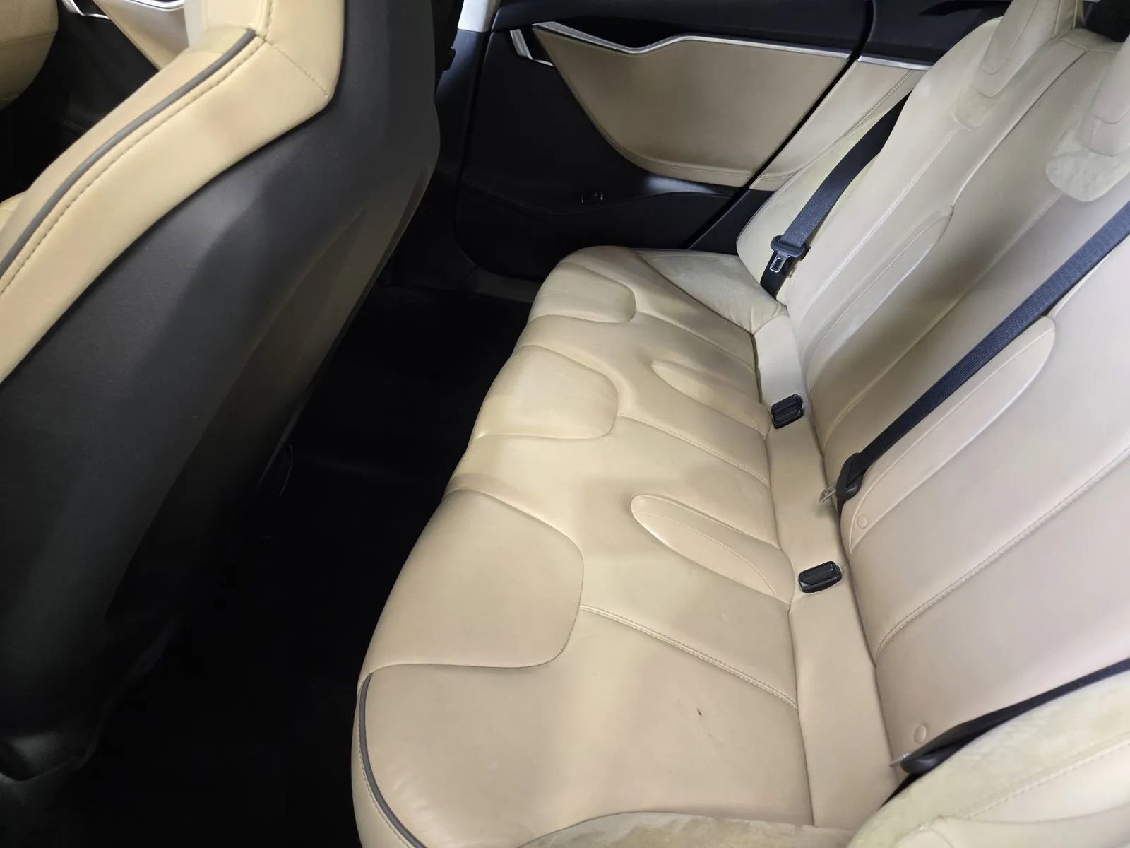 Used 2014 Tesla Model S P85 RWD image 12
