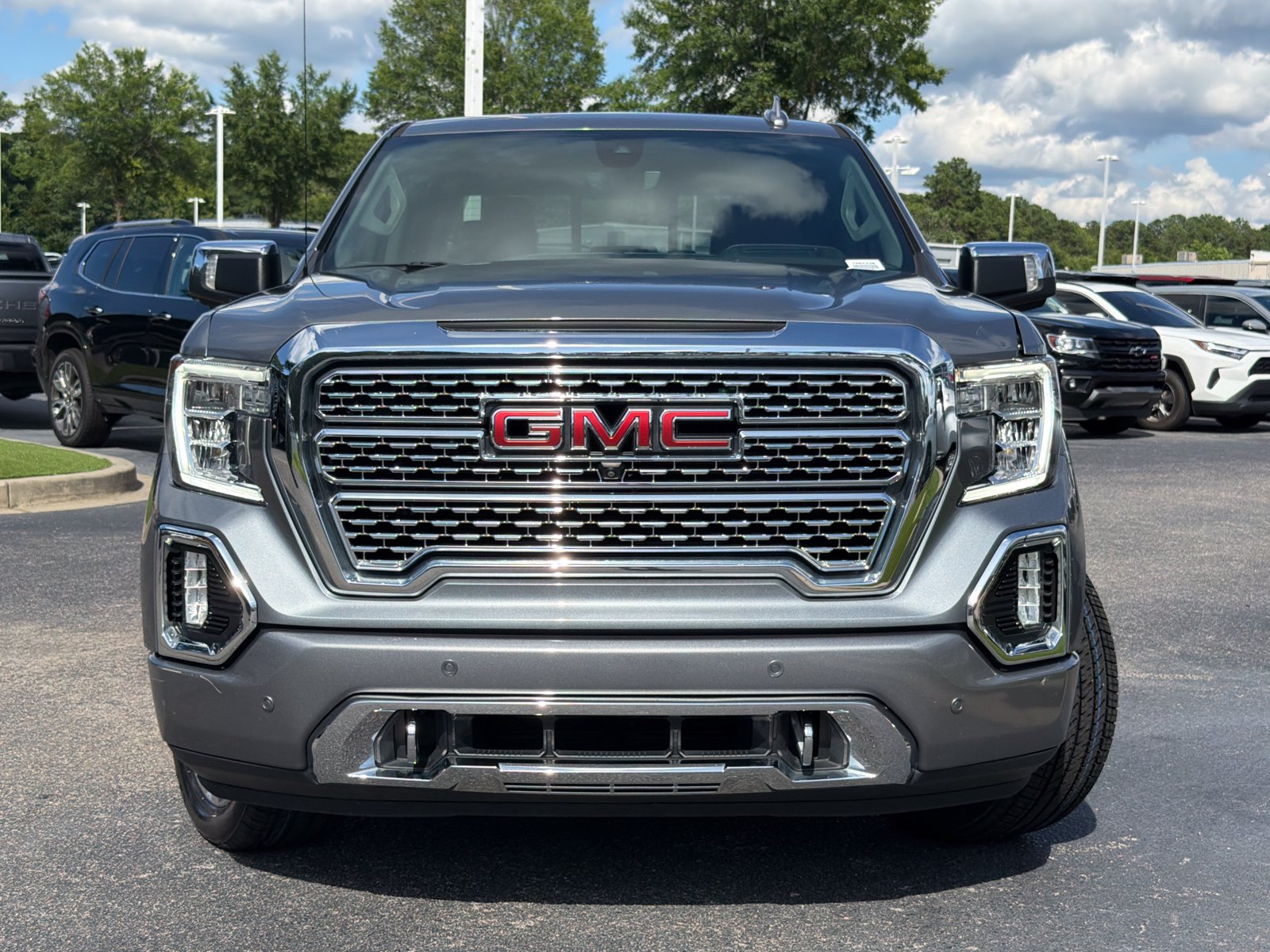 Used 2021 GMC Sierra 1500 Denali w/ Denali Ultimate Package AWD/4WD image 6