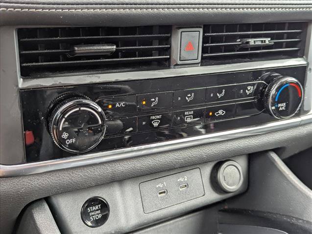 Used 2024 Nissan Rogue S FWD image 10