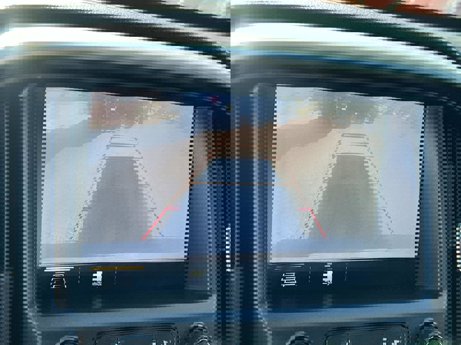 Used 2019 Chevrolet Colorado LT w/ LT Convenience Package image 32