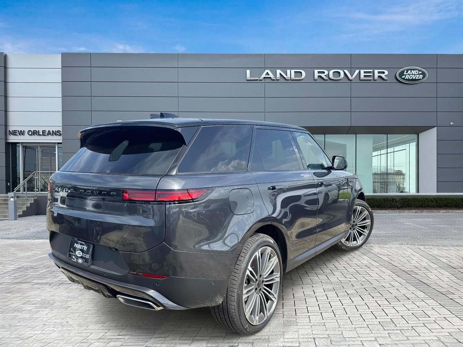New 2026 Land Rover Range Rover Sport SE AWD/4WD image 5
