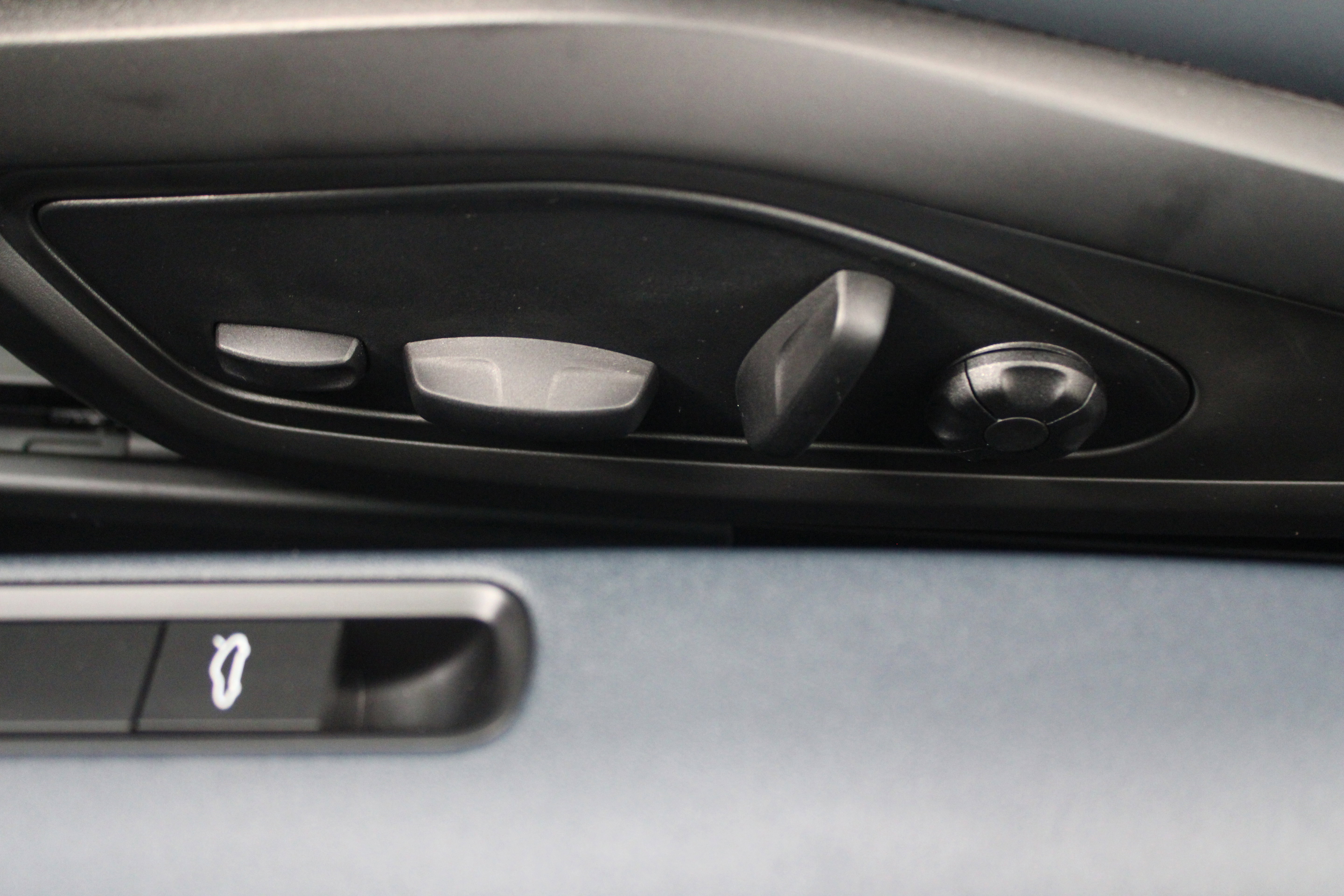 New 2026 Porsche 911 Carrera 4S image 26