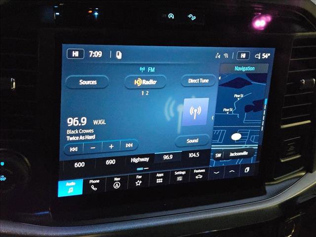 New 2026 Ford F150 Lariat w/ Equipment Group 502A High image 12