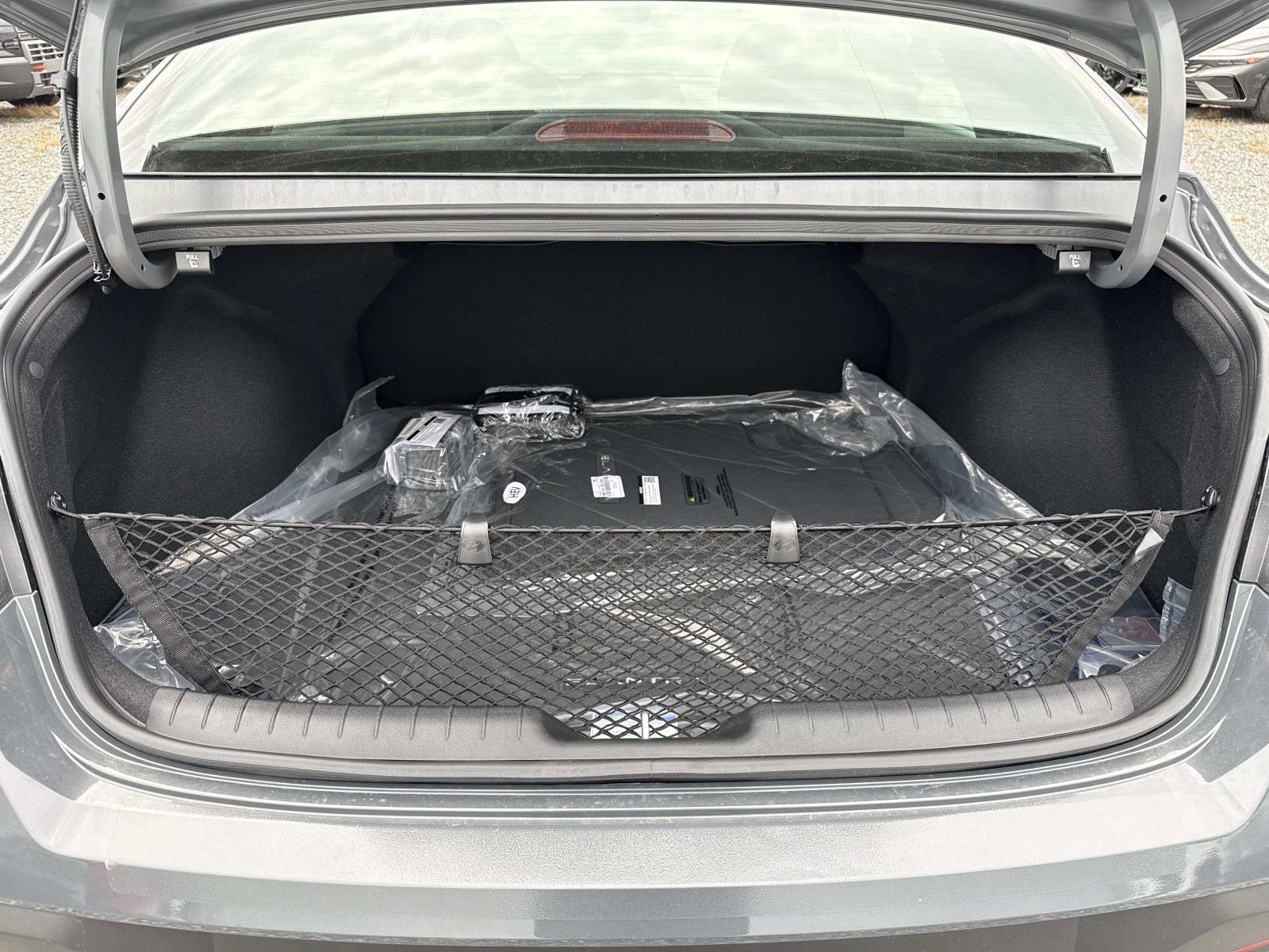 New 2026 Hyundai Elantra Sport w/ Cargo Package FWD image 11