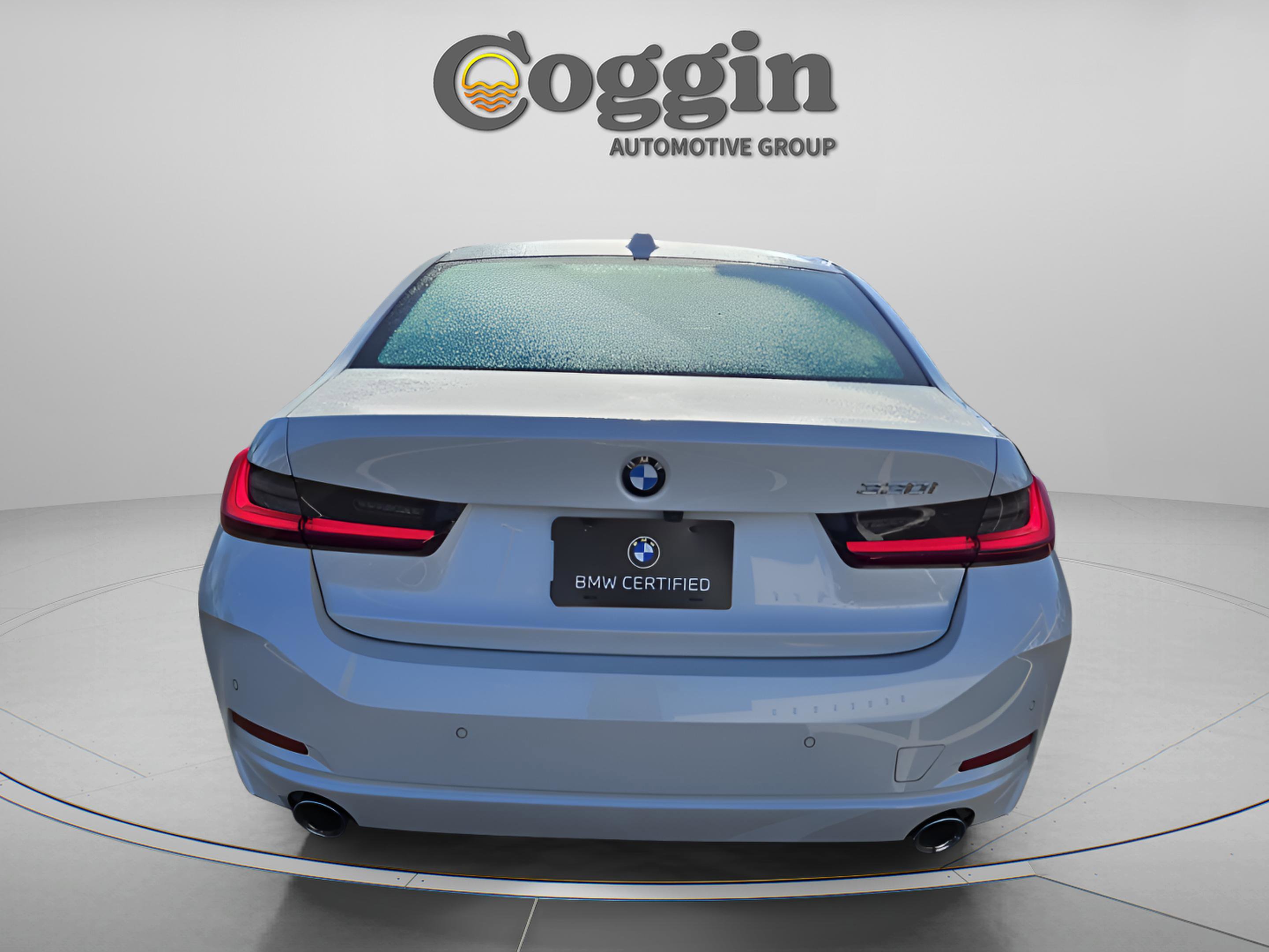 Certified 2023 BMW 330i 330i w/ Driving Assistance Package image 3