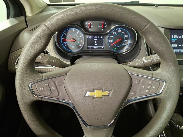 Used 2017 Chevrolet Cruze LT w/ Convenience Package FWD image 18