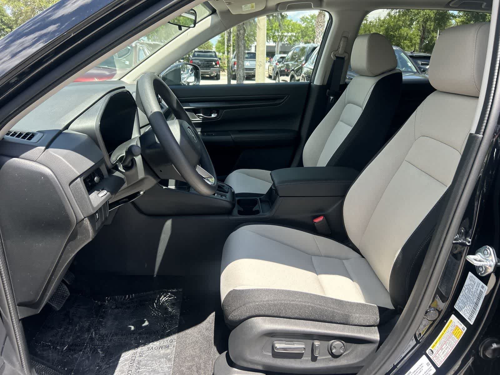 Used 2025 Honda CR-V EX image 13