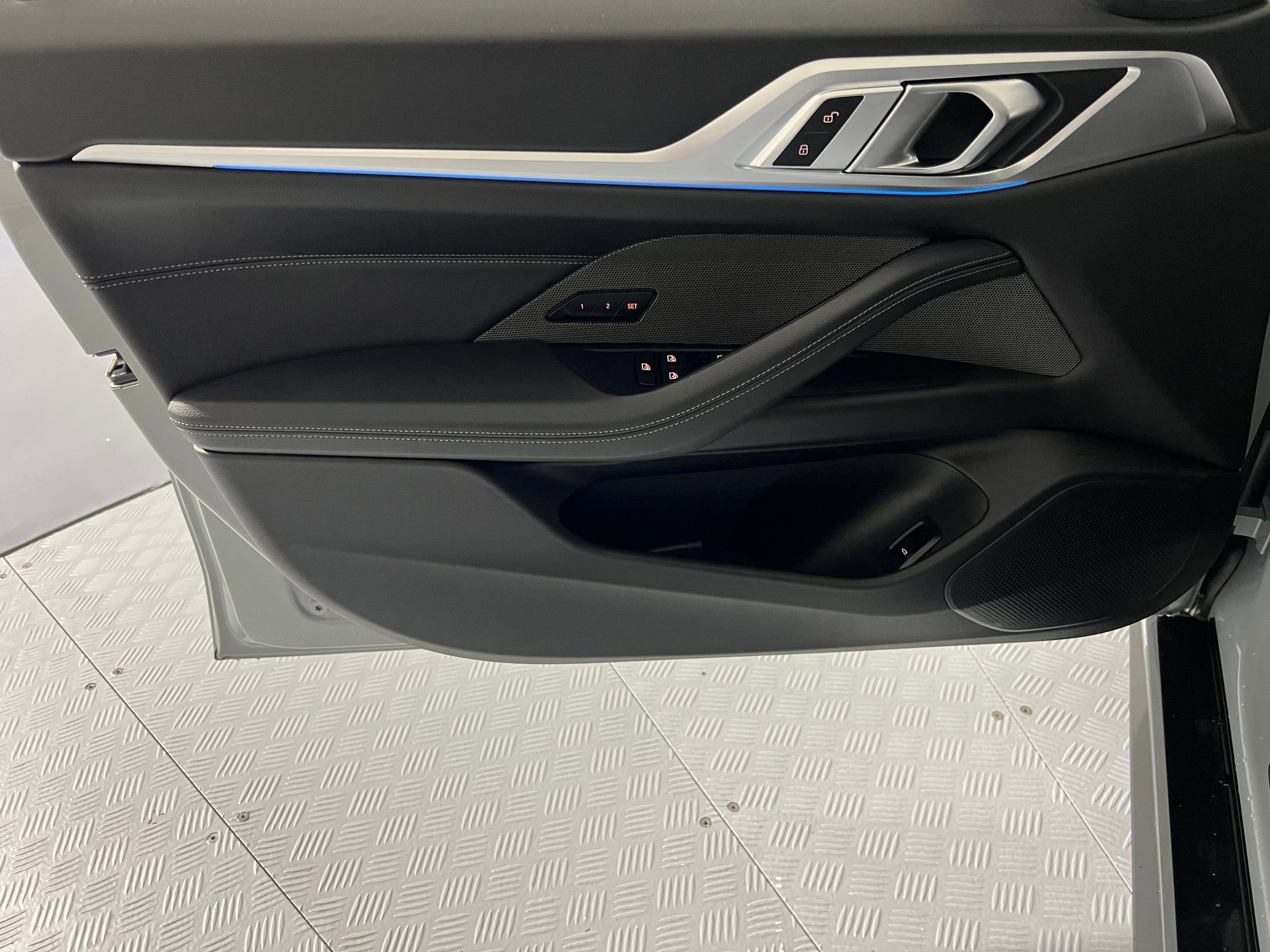 New 2026 BMW i4 M60 w/ Premium Package image 21