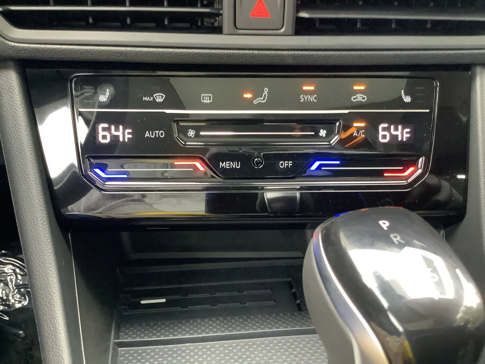 New 2026 Volkswagen Jetta SE FWD image 17