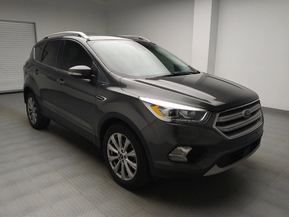 Used 2018 Ford Escape Titanium w/ Ford Safe & Smart Package FWD image 13