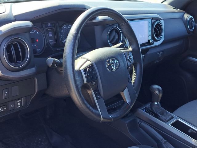 Used 2020 Toyota Tacoma TRD Sport w/ Technology Package image 7