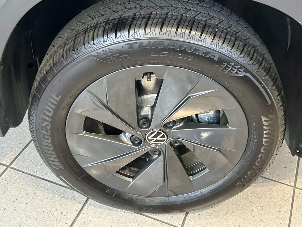 New 2026 Volkswagen Taos S FWD image 6