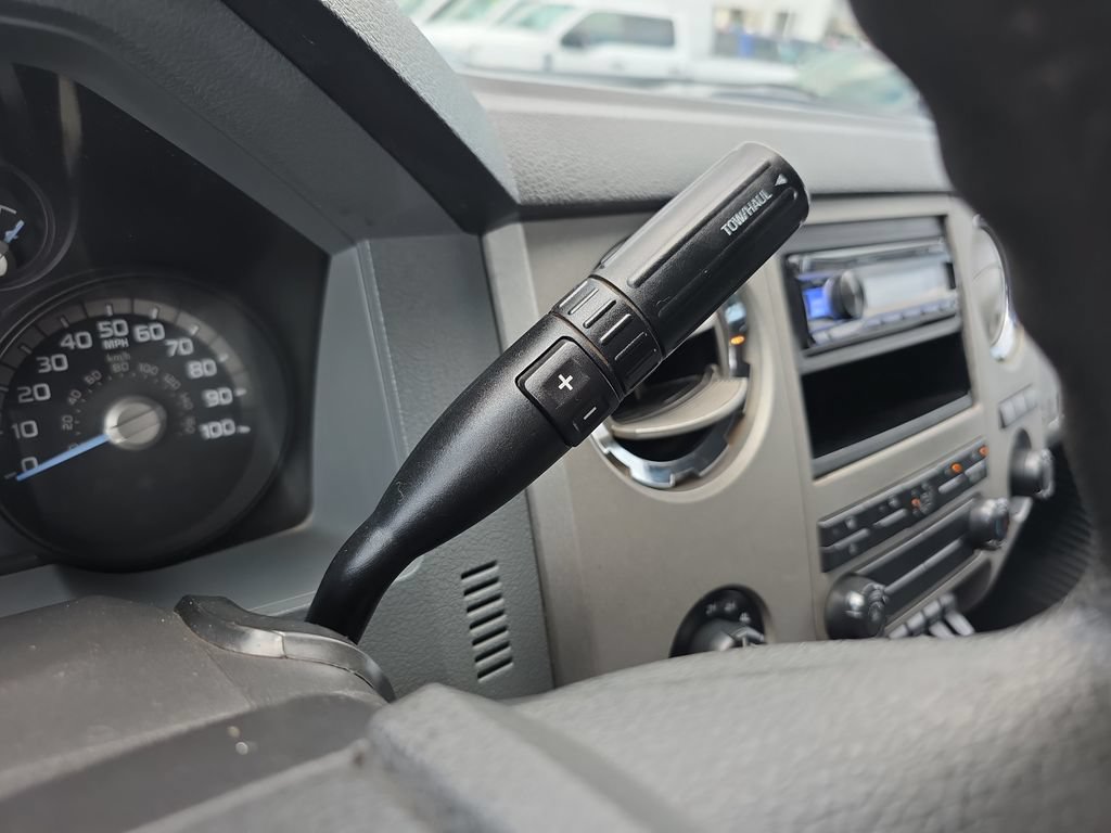 Used 2014 Ford F550 4x4 Crew Cab Super Duty image 35