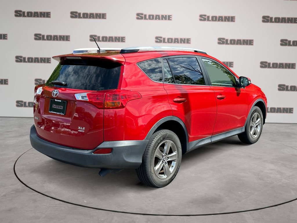 Used 2015 Toyota RAV4 XLE AWD/4WD image 5
