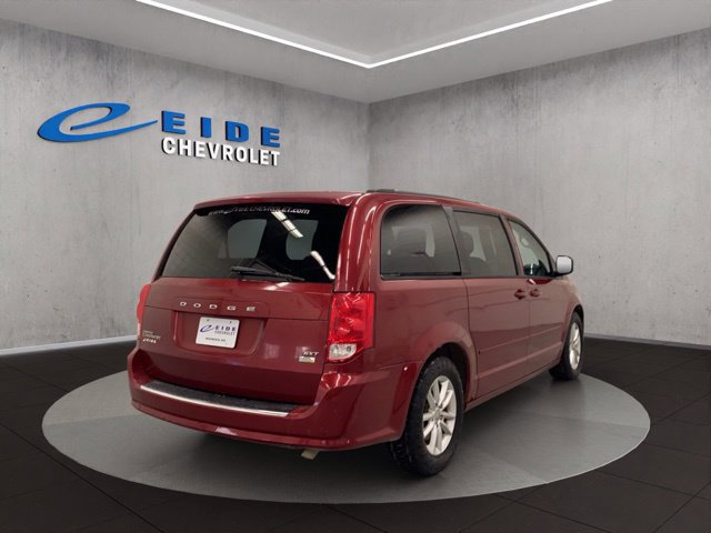 Used 2014 Dodge Grand Caravan SXT FWD image 12