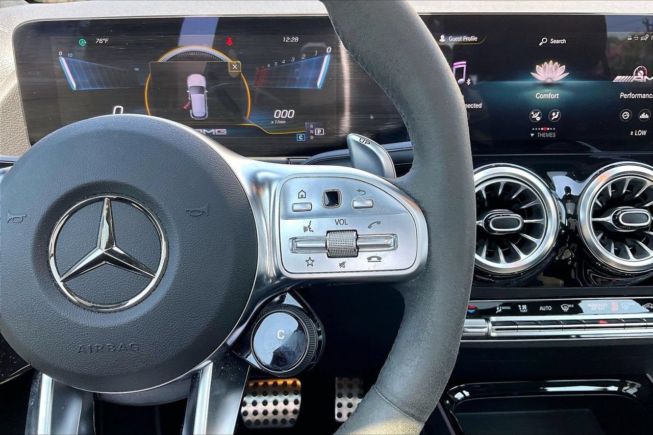 Used 2022 Mercedes-Benz GLA 35 AMG 4MATIC image 32