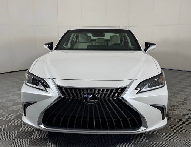Used 2025 Lexus ES 300h w/ Premium Package image 8