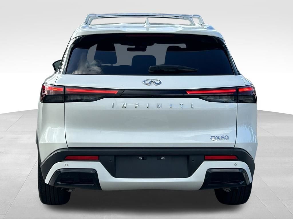 Used 2025 INFINITI QX60 Luxe image 4