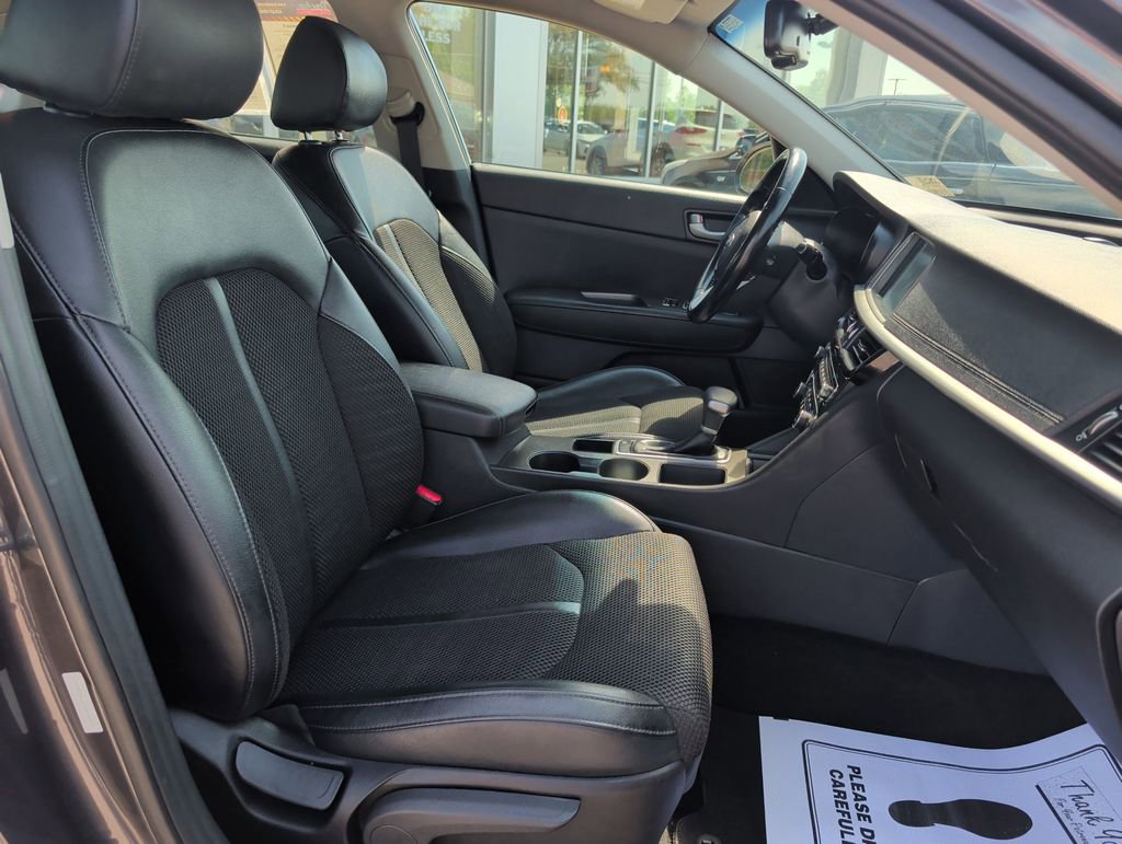 Used 2019 Kia Optima S FWD image 21