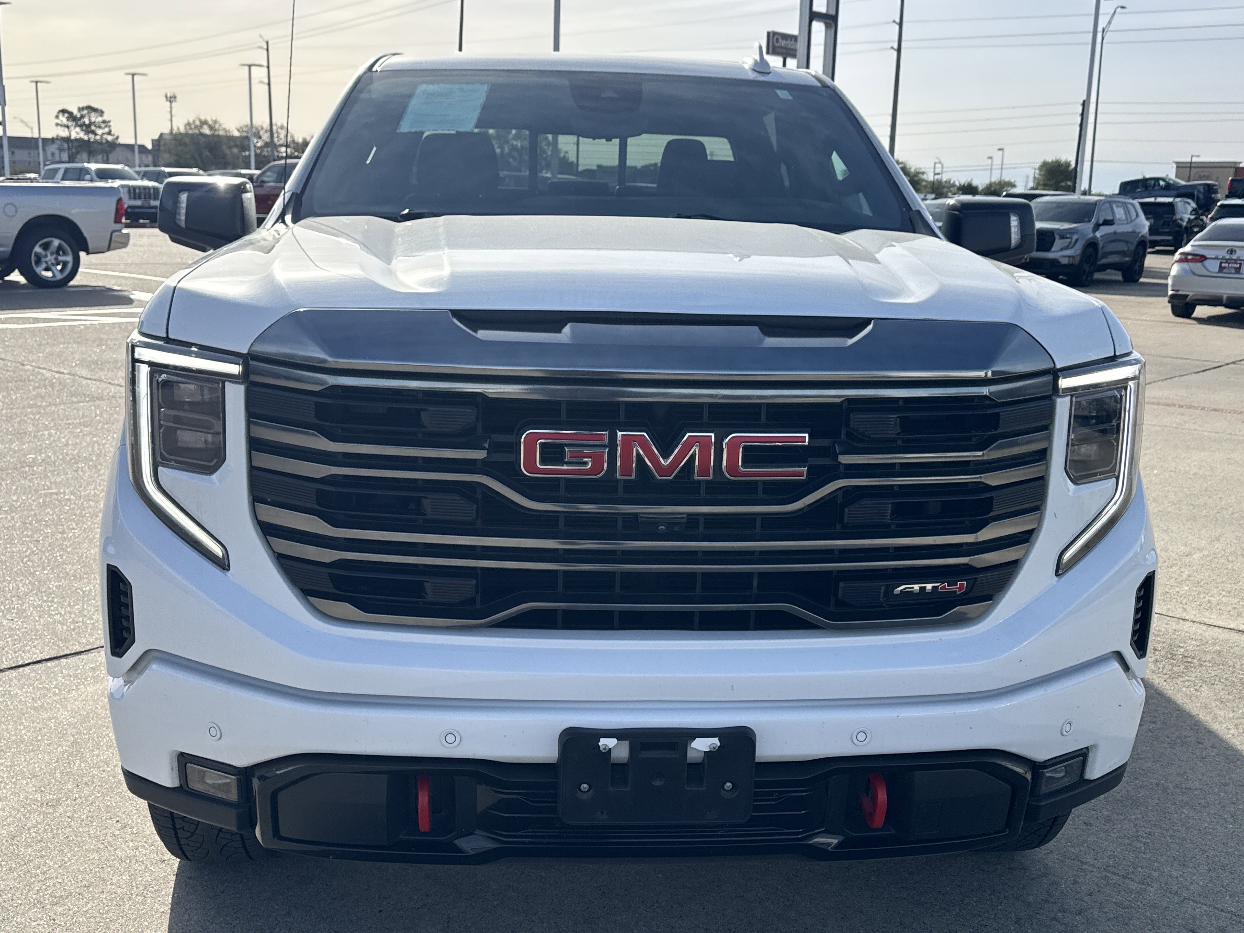 Used 2024 GMC Sierra 1500 AT4 w/ Technology Package image 17