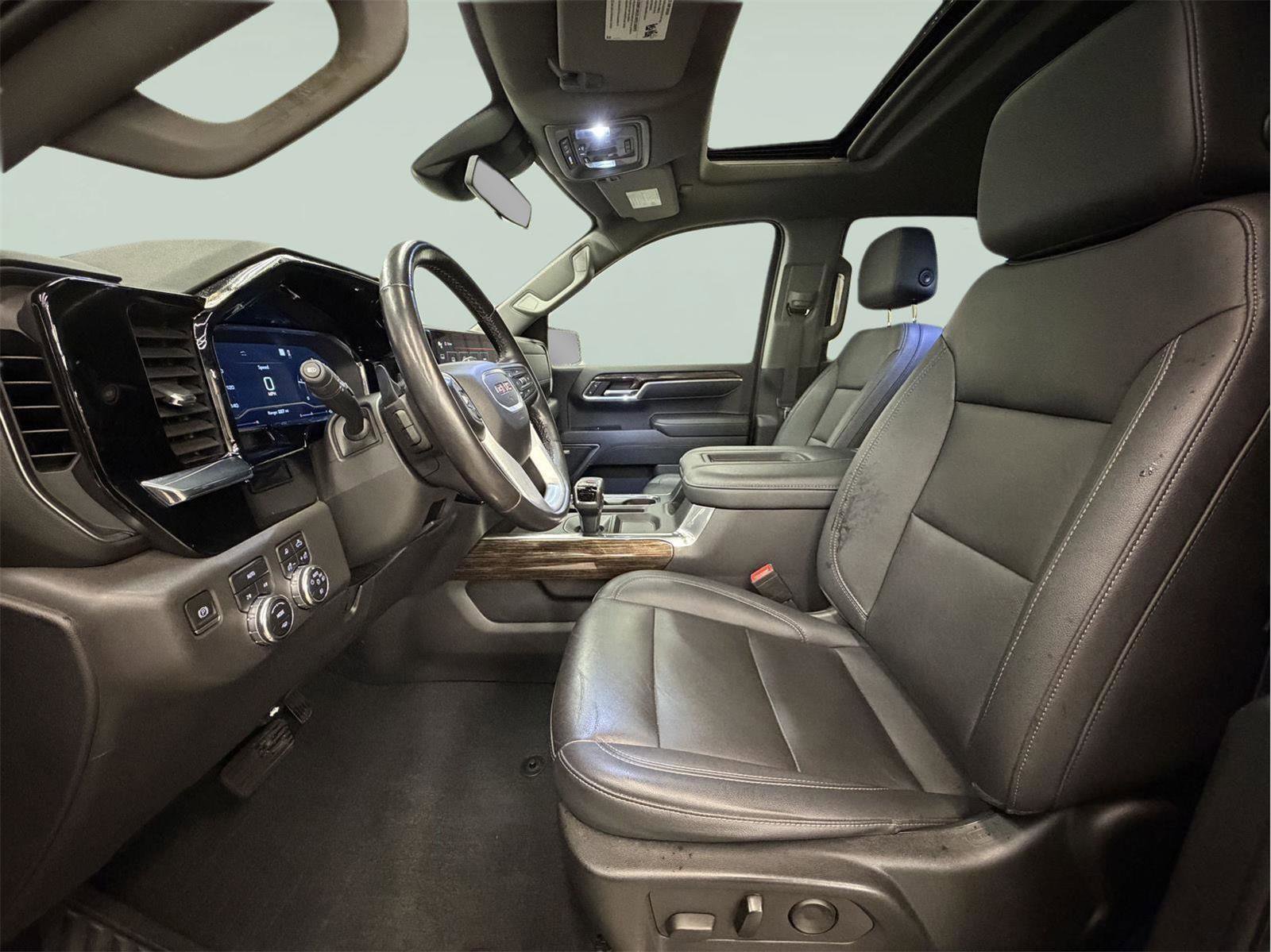 Certified 2022 GMC Sierra 1500 Elevation w/ Elevation Premium Package AWD/4WD image 22