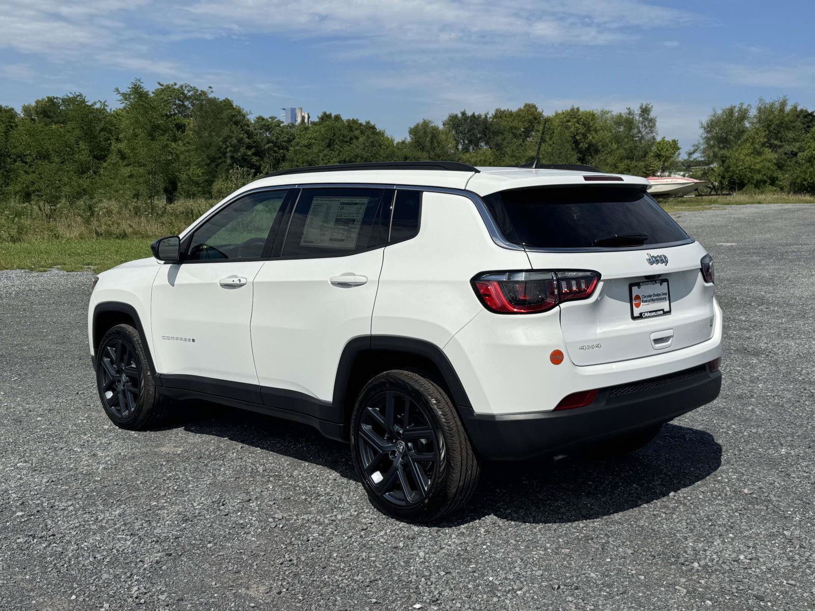 New 2026 Jeep Compass Latitude AWD/4WD image 23