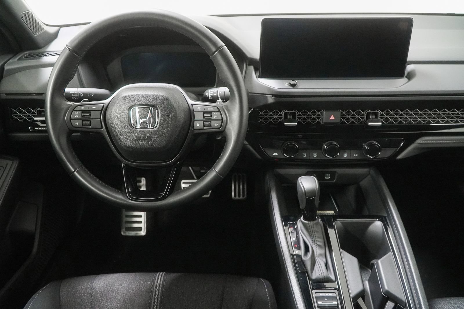 Used 2025 Honda Accord Sport image 20