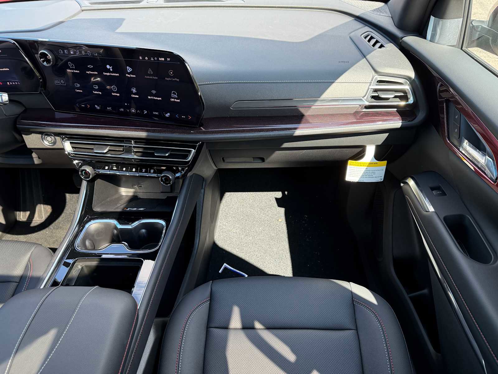New 2026 Chevrolet Traverse Z71 w/ Driver Confidence Package image 45