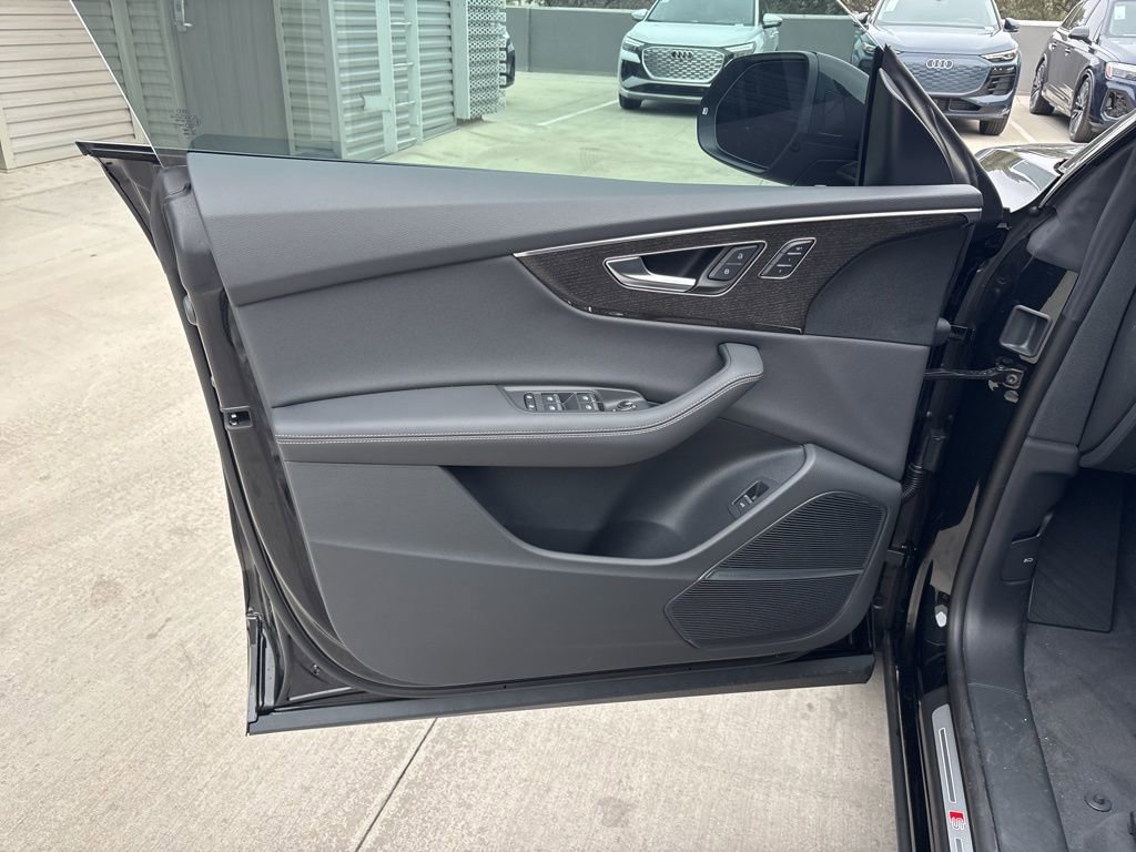 New 2026 Audi Q8 Premium Plus image 10